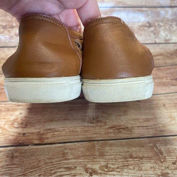 J/slides Woman Tan Slides on sneakers size 8.5 - Picture 7 of 12